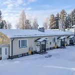 Jaeaeskaen Loma, Kojolapark Luiska-hostelli