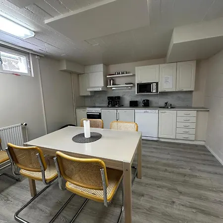 Jaeaeskaen Loma, Kojolapark Luiska-hostelli