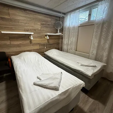 Jaeaeskaen Loma, Kojolapark Luiska-hostelli Vandrarhem *