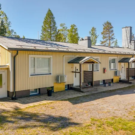 Jaeaeskaen Loma, Kojolapark Luiska-hostelli Voltti