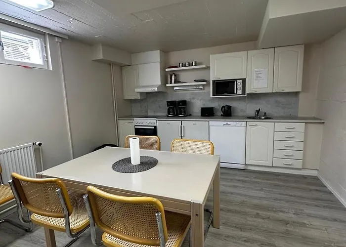 Jaeaeskaen Loma, Kojolapark Luiska-hostelli